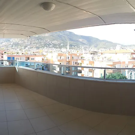 Hotel Midi &